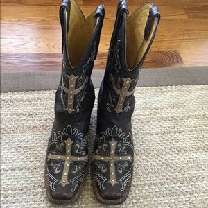 Cavender’s brand, size 8.5 used Western boots